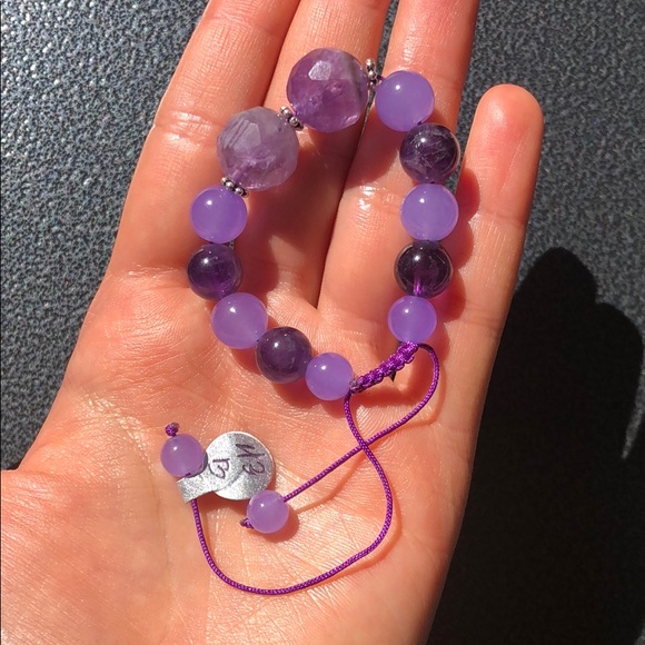 Handmade amethyst bracelet - Picture 3 of 3